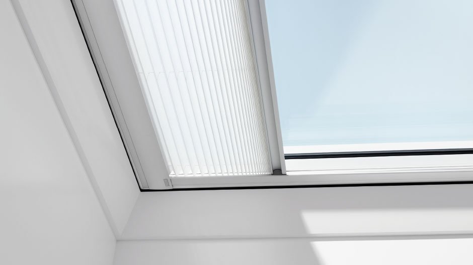 Hobak Frick AG weitere Sortimente Velux Dachfenster Faltstore